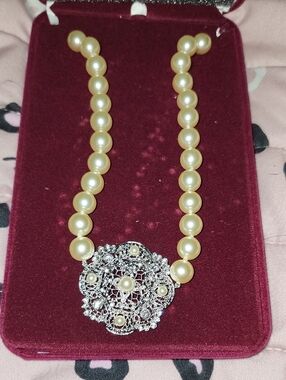 Camrose & Kross Jackie Kennedy Necklace